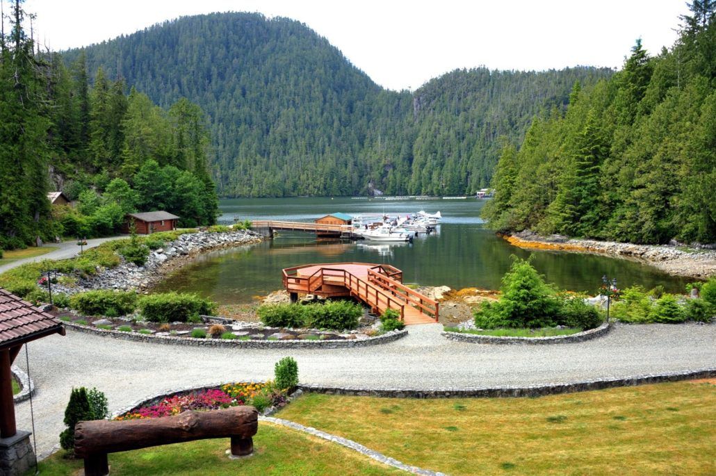 Eagle Nook Resort Юклулет Экстерьер фото